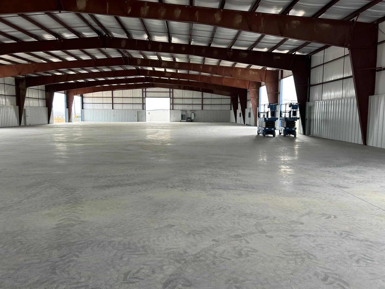 100x200 steel building erected by Mountain State Construction in Bloomfield, New Mexico